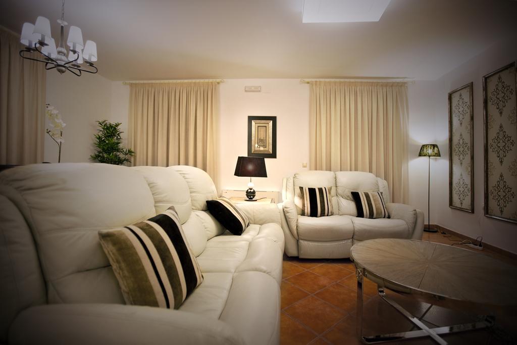 Country House Cortijo De La Fuente La Bobadilla Exterior photo